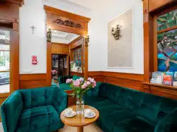 Otel Dinlenme Salonu