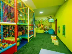 Oyun odası – girişten görünüm